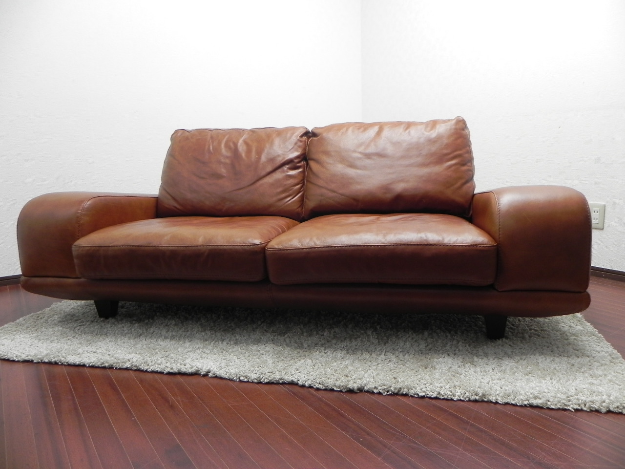 アクタス　fivebyfive 3350sofa 買取りました